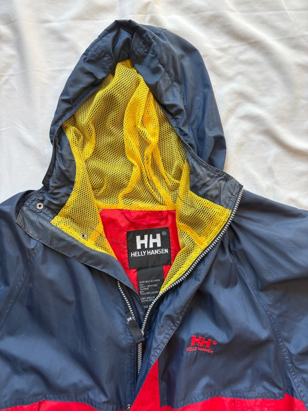 Vintage Helly Hansen Hooded Windbreaker Jacket Mens Large Packable Gorpcore